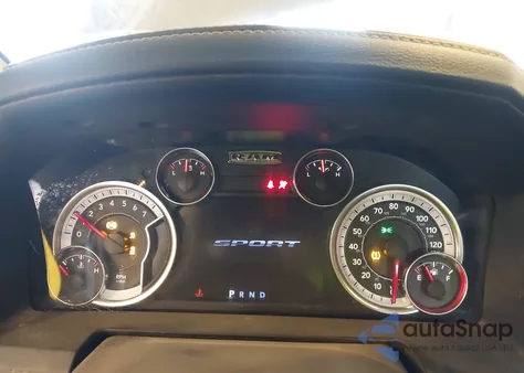 2017 Ram 1500 Sport из США, поврежденный, VIN 1C6RR7UT5HS713798